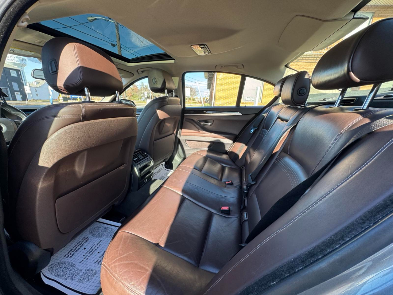 BMW 5 Series 4dr Sdn 528i xDrive AWD 2015