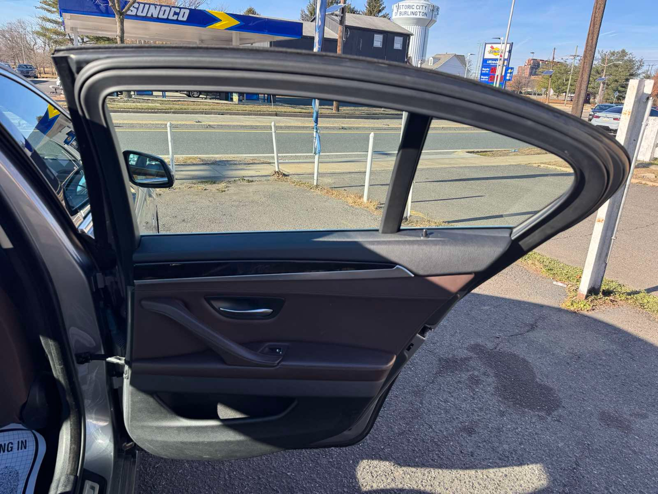 BMW 5 Series 4dr Sdn 528i xDrive AWD 2015