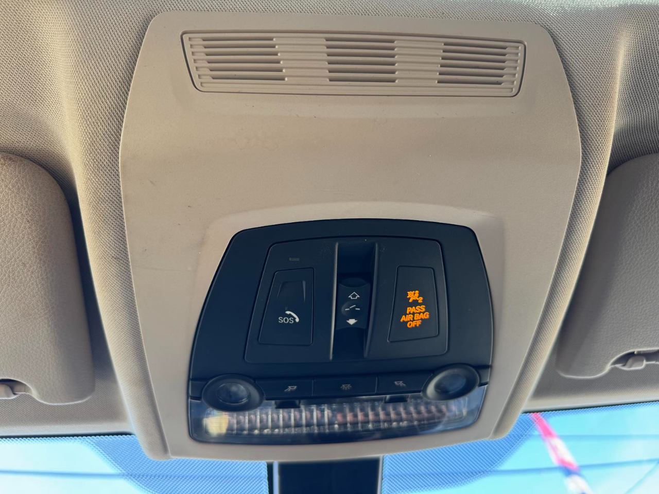 BMW 5 Series 4dr Sdn 528i xDrive AWD 2015