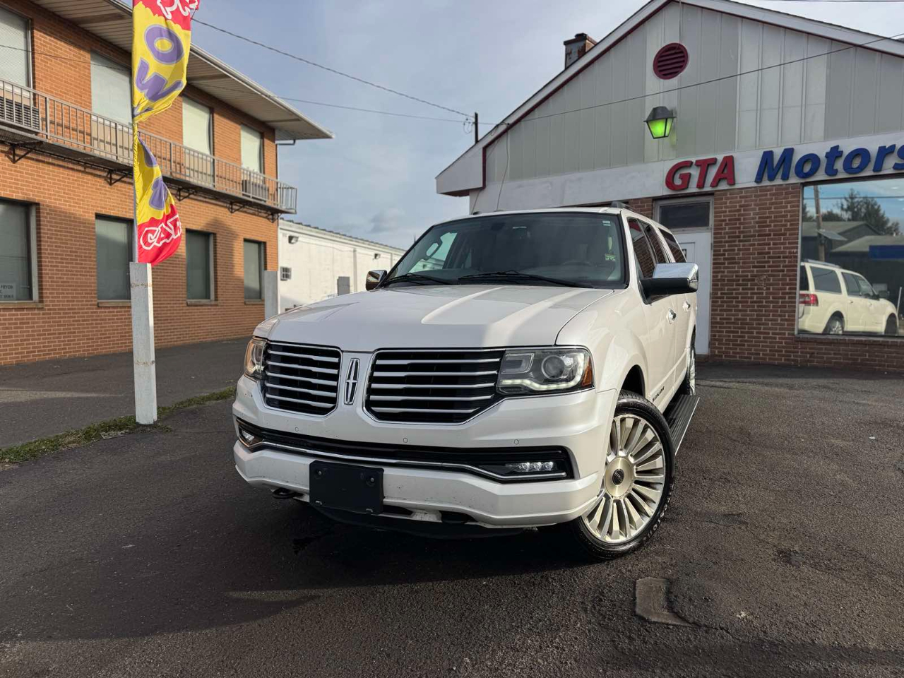 Lincoln Navigator L 4WD 4dr Select 2016