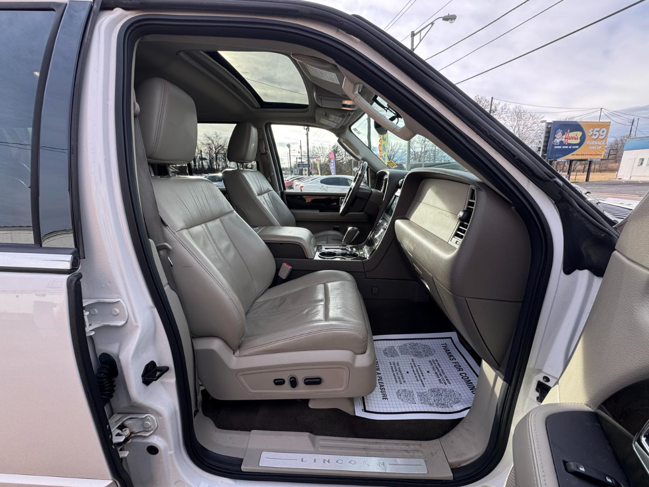 Lincoln Navigator L 4WD 4dr Select 2016