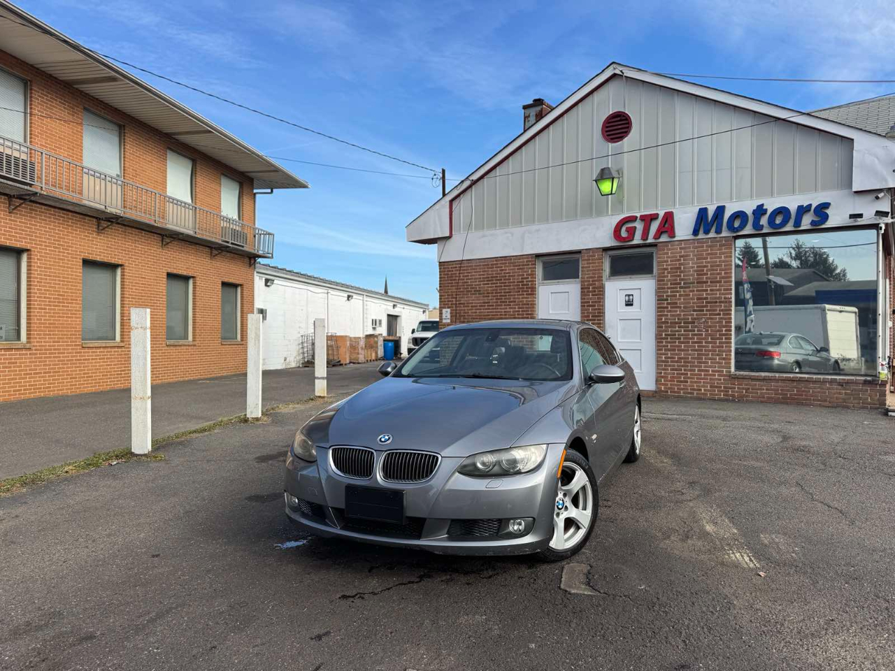 BMW 3 Series 2dr Cpe 328i xDrive AWD 2009