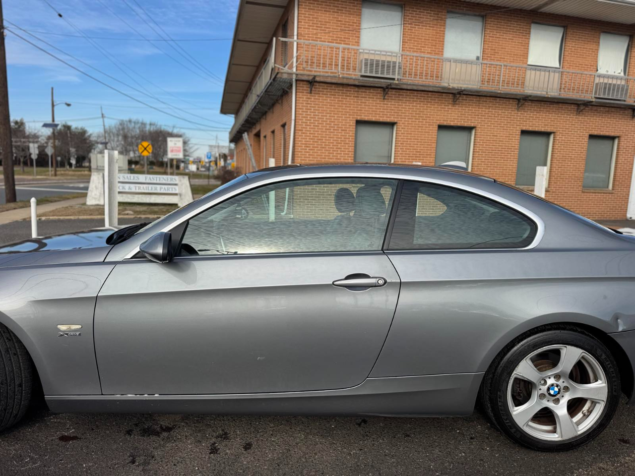 BMW 3 Series 2dr Cpe 328i xDrive AWD 2009