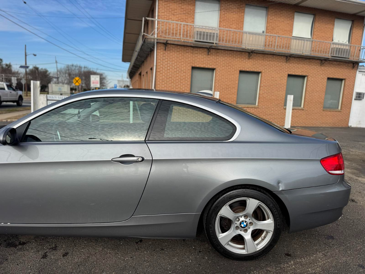 BMW 3 Series 2dr Cpe 328i xDrive AWD 2009