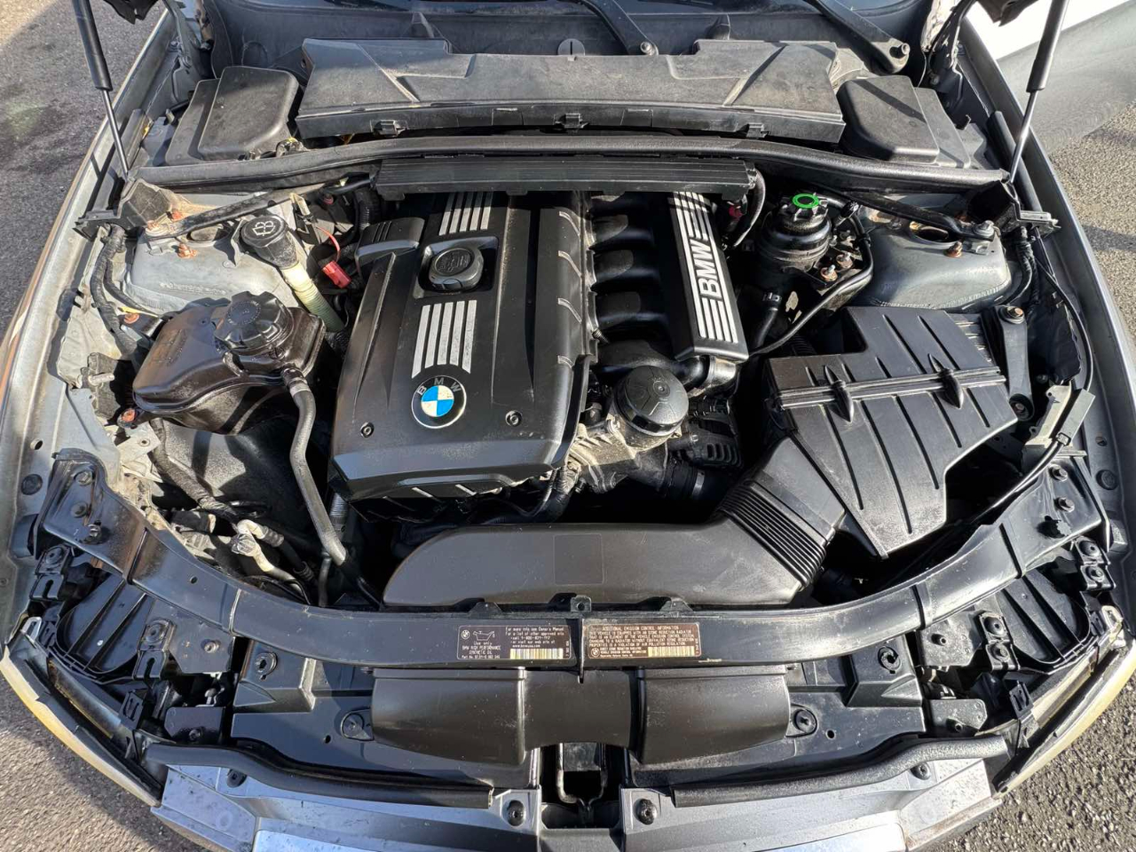 BMW 3 Series 2dr Cpe 328i xDrive AWD 2009