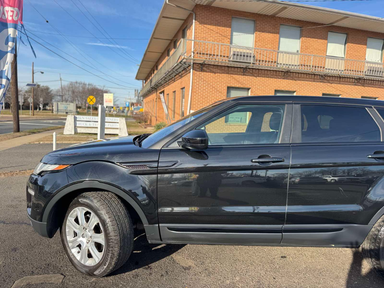 Land Rover Range Rover Evoque 5 Door SE 2017