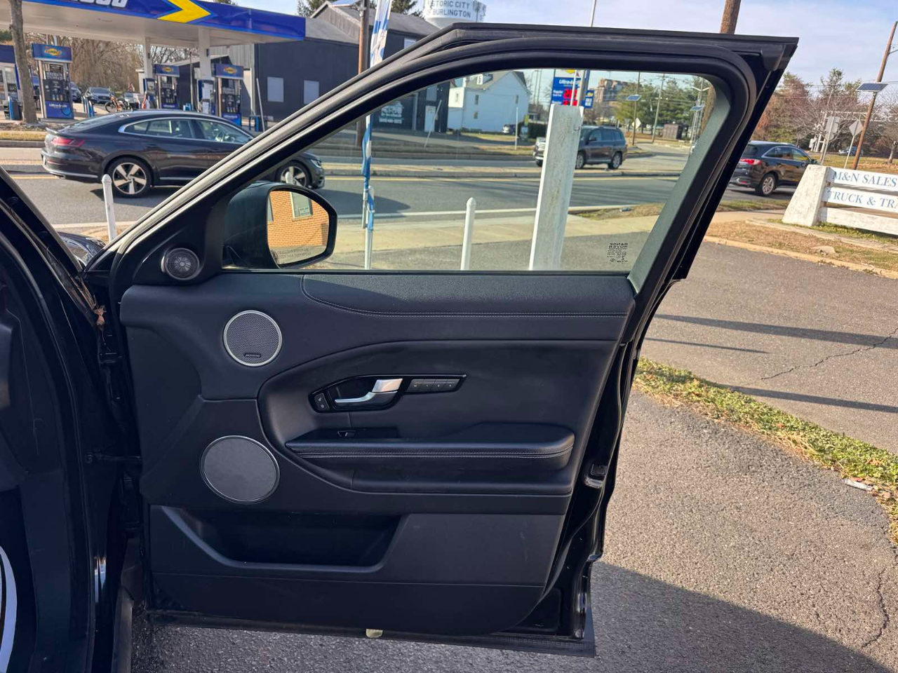 Land Rover Range Rover Evoque 5 Door SE 2017