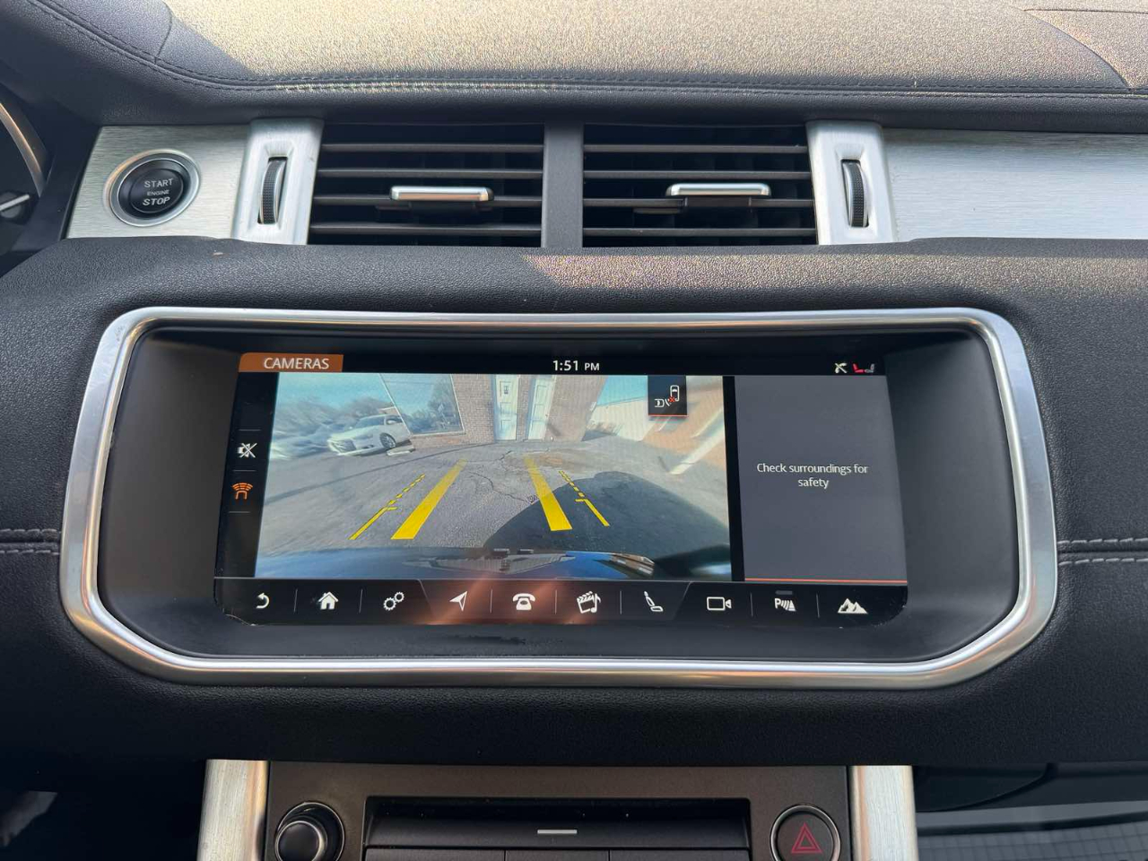 Land Rover Range Rover Evoque 5 Door SE 2017