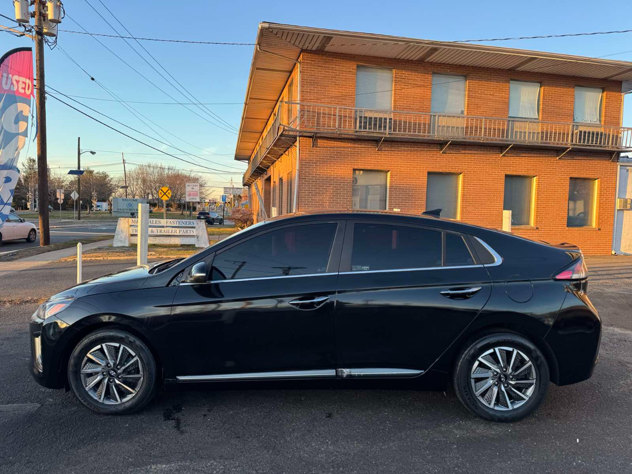 Hyundai Ioniq Electric Limited Hatchback 2020