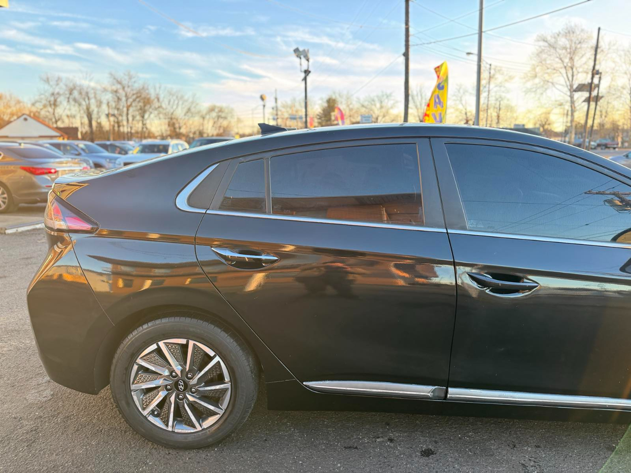 Hyundai Ioniq Electric Limited Hatchback 2020