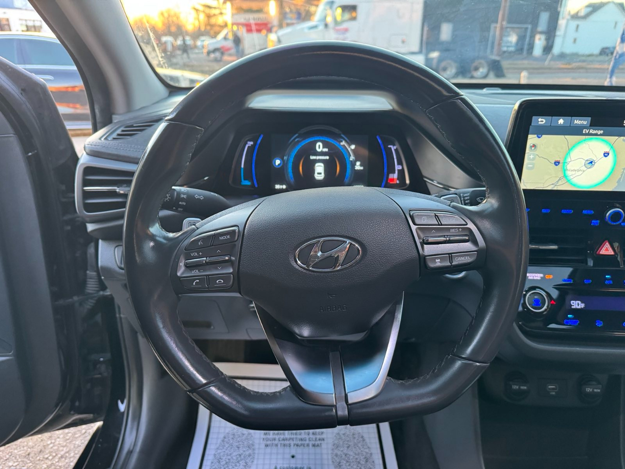 Hyundai Ioniq Electric Limited Hatchback 2020