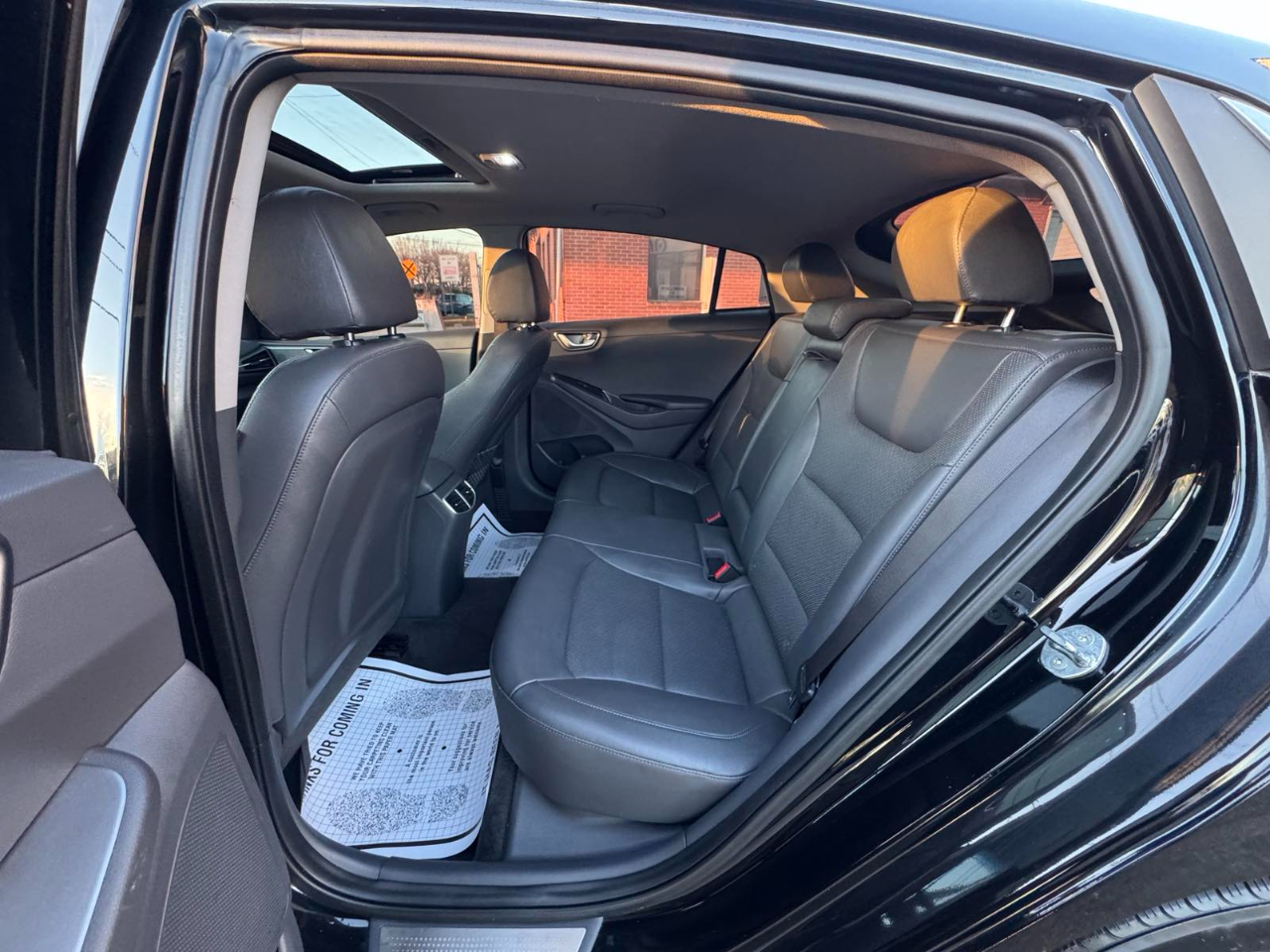 Hyundai Ioniq Electric Limited Hatchback 2020