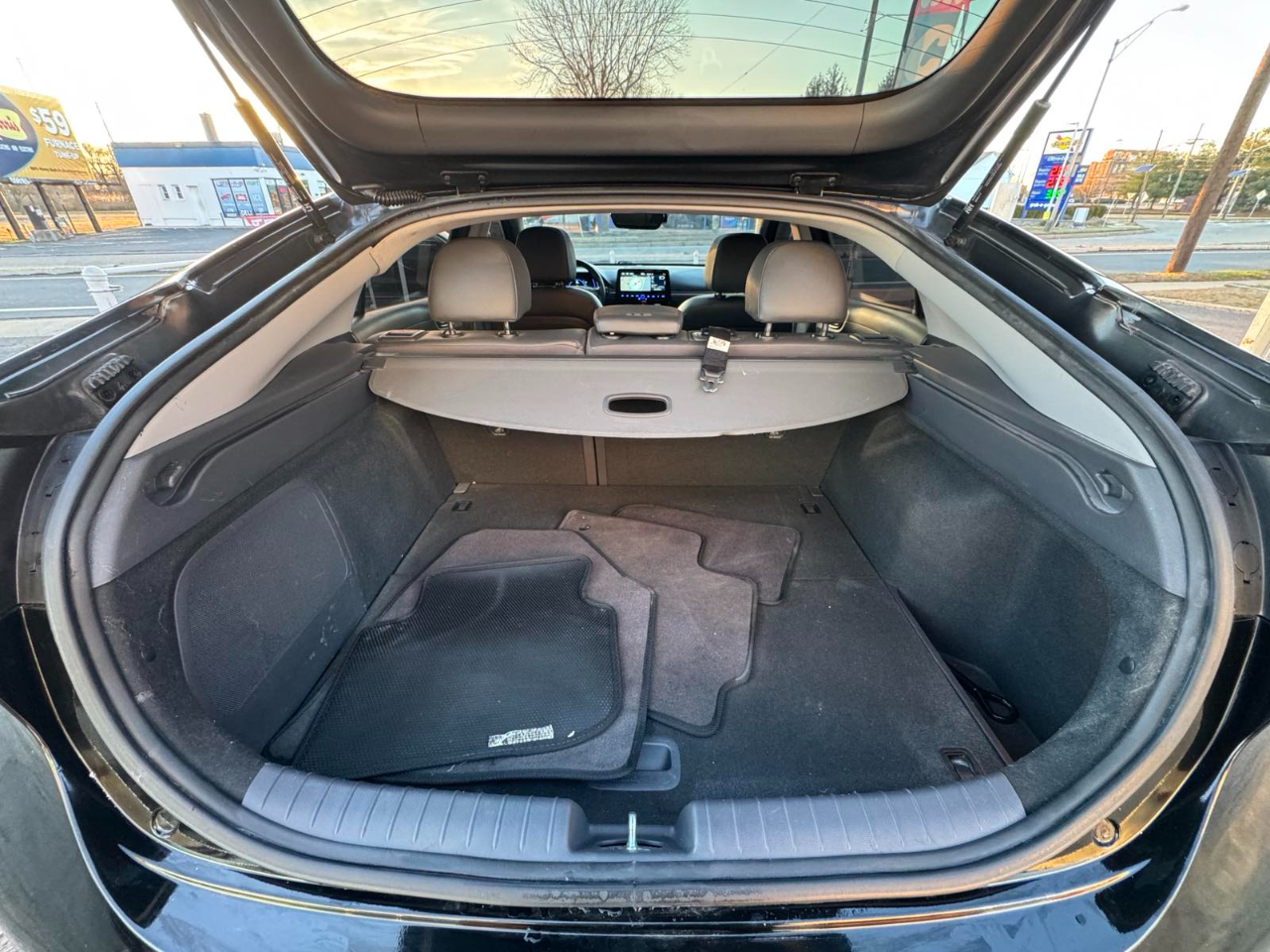 Hyundai Ioniq Electric Limited Hatchback 2020