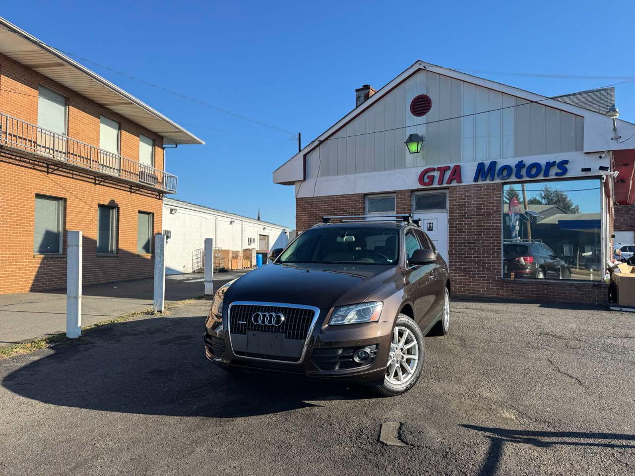 Audi Q5 quattro 4dr 2.0T Premium Plus 2012
