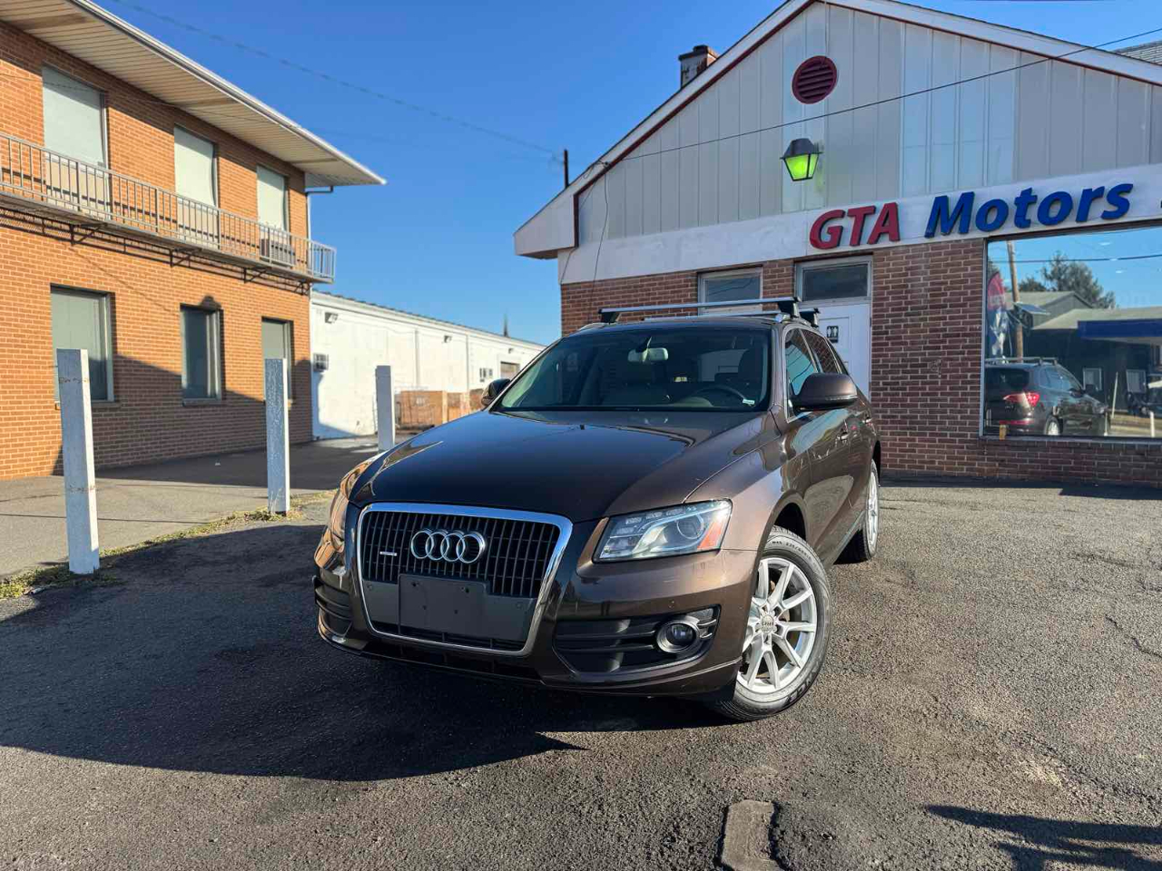 Audi Q5 quattro 4dr 2.0T Premium Plus 2012