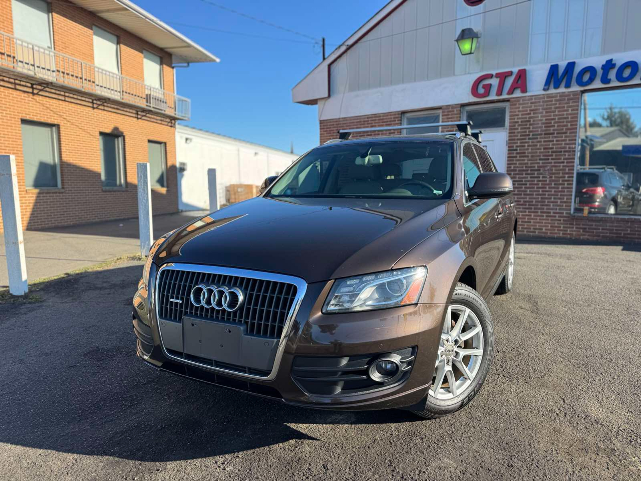 Audi Q5 quattro 4dr 2.0T Premium Plus 2012
