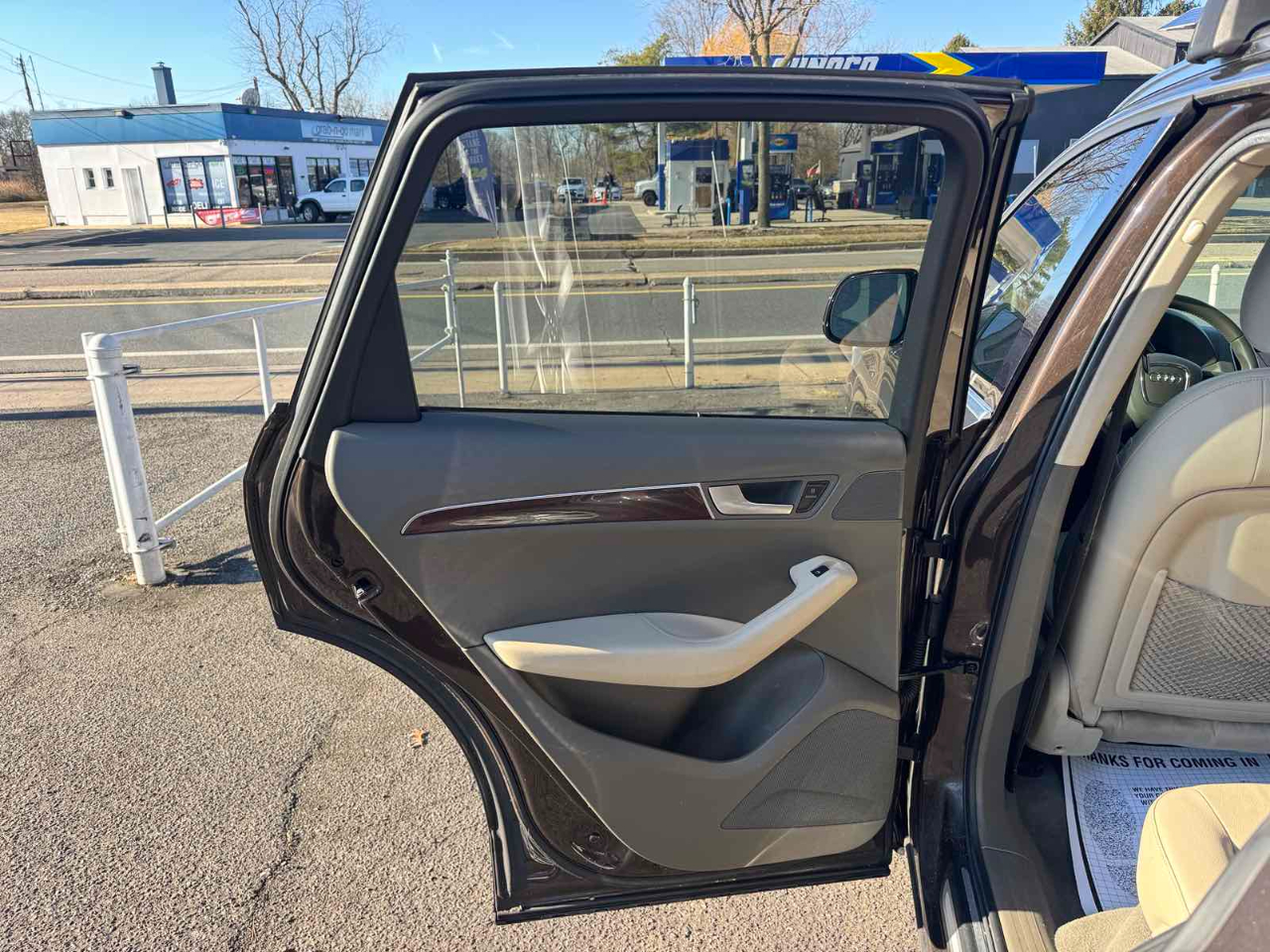 Audi Q5 quattro 4dr 2.0T Premium Plus 2012