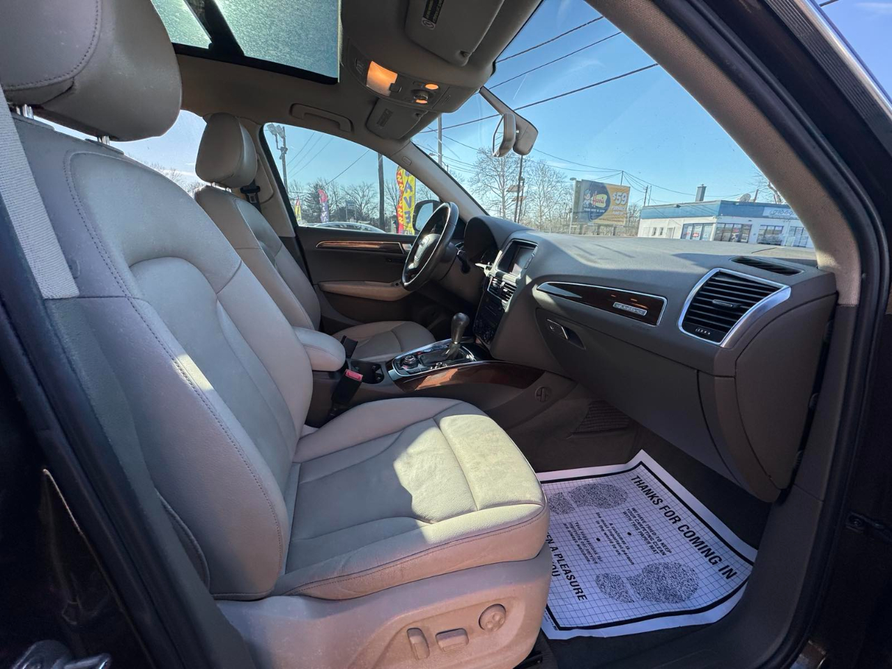 Audi Q5 quattro 4dr 2.0T Premium Plus 2012