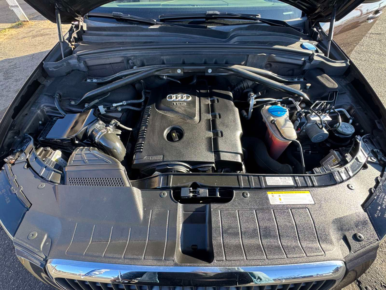 Audi Q5 quattro 4dr 2.0T Premium Plus 2012