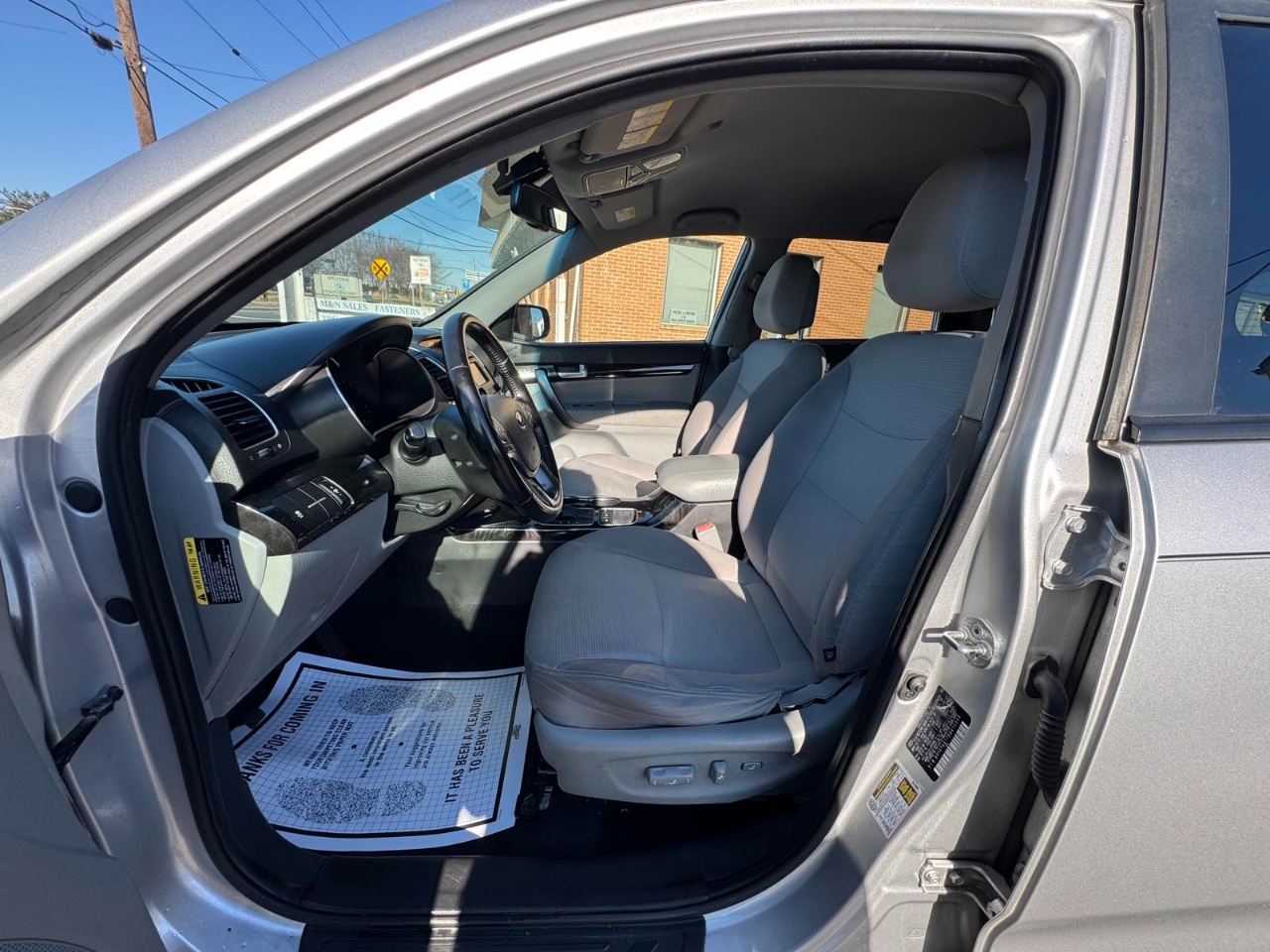 Kia Sorento 2WD 4dr V6 LX 2014