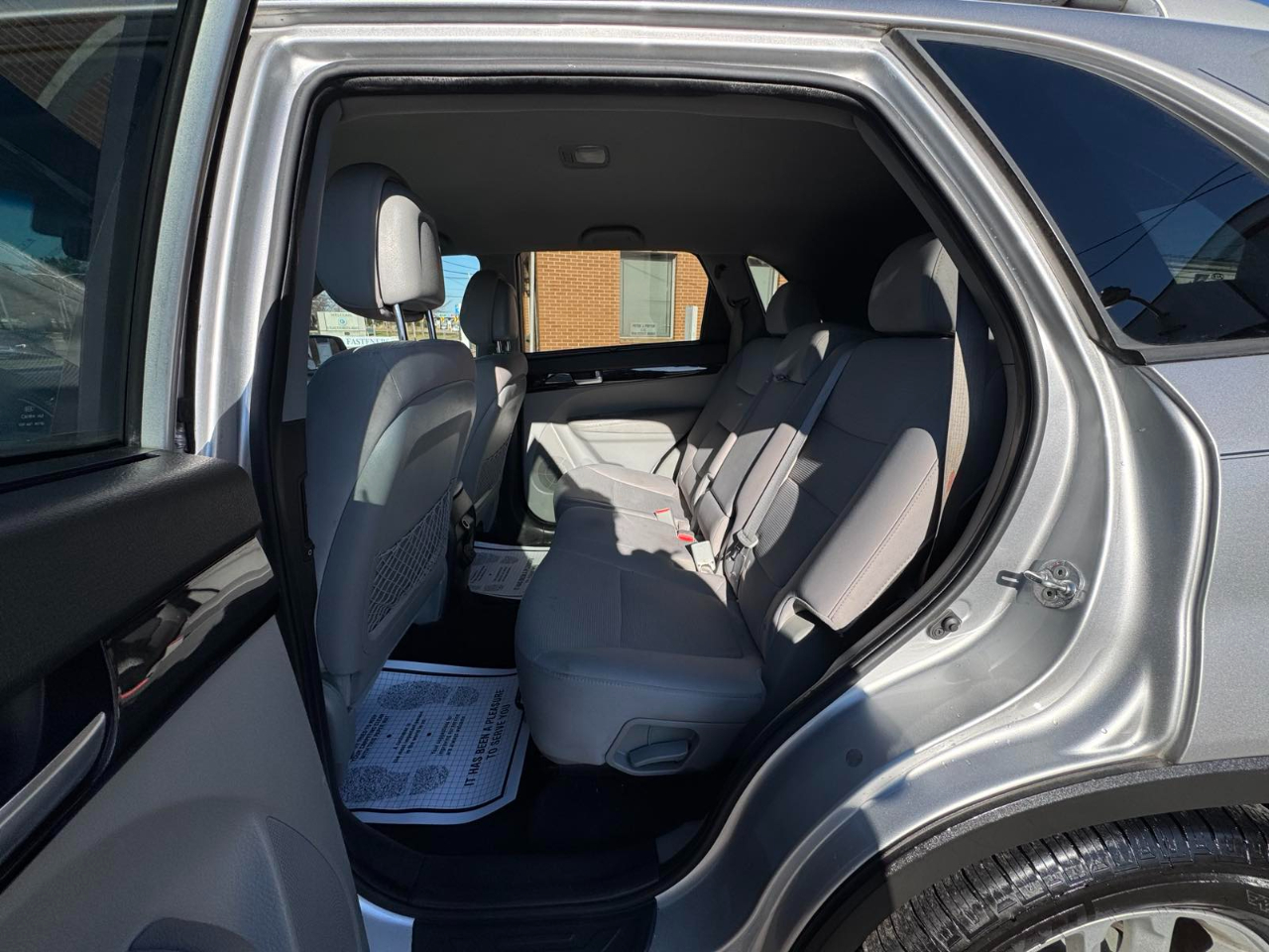 Kia Sorento 2WD 4dr V6 LX 2014