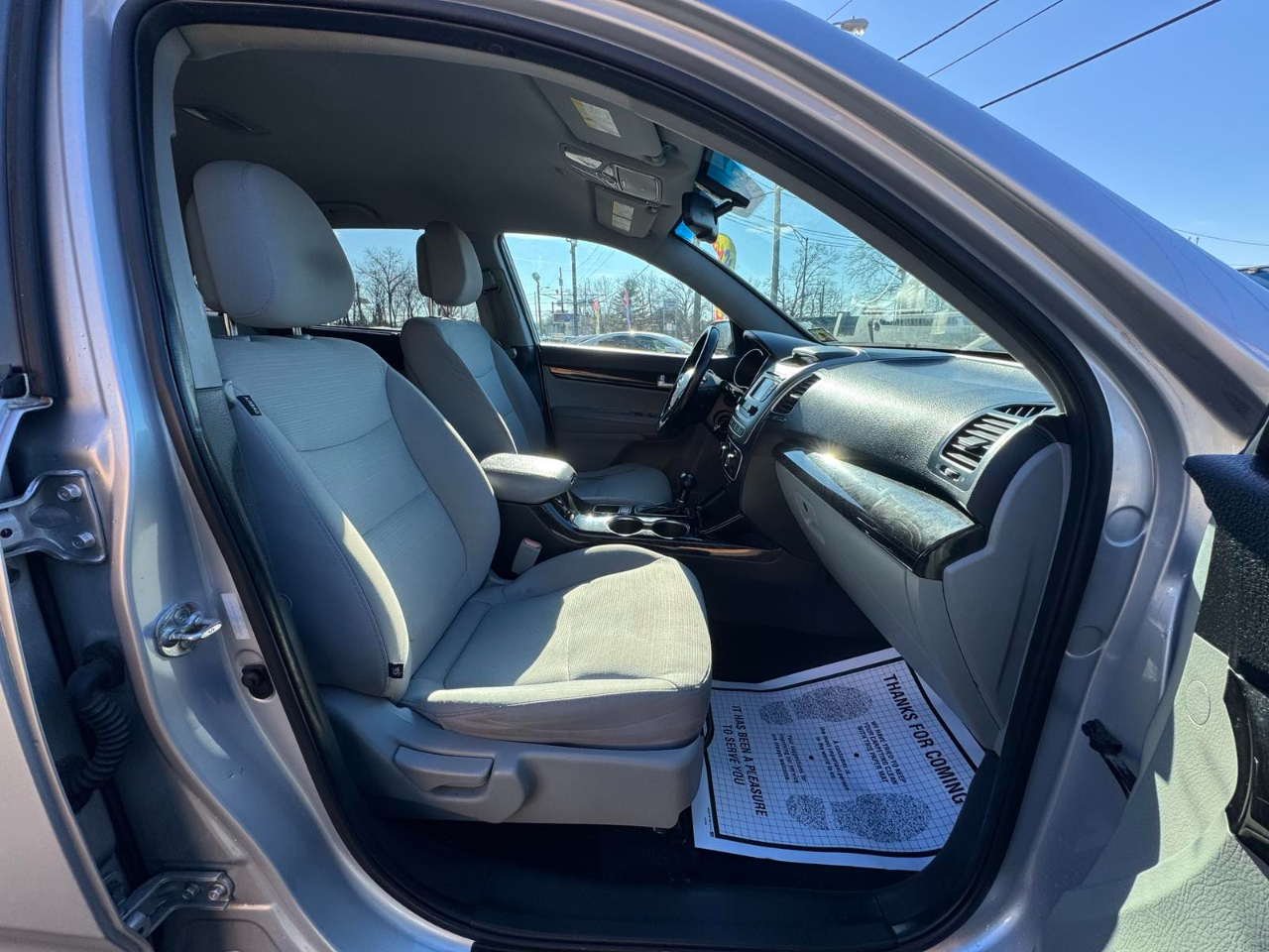 Kia Sorento 2WD 4dr V6 LX 2014