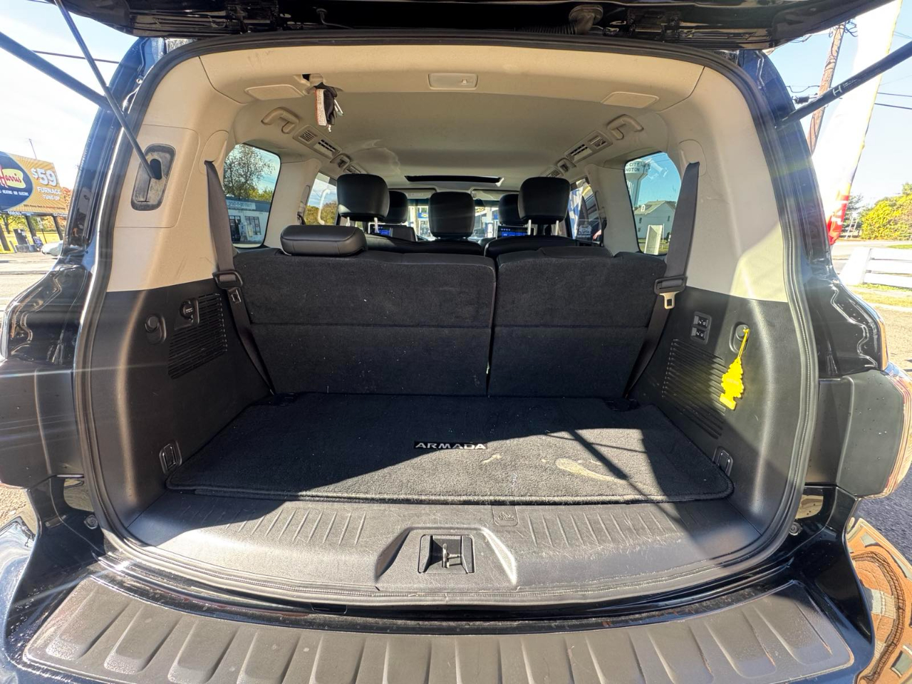 Nissan Armada 4x4 SL 2017