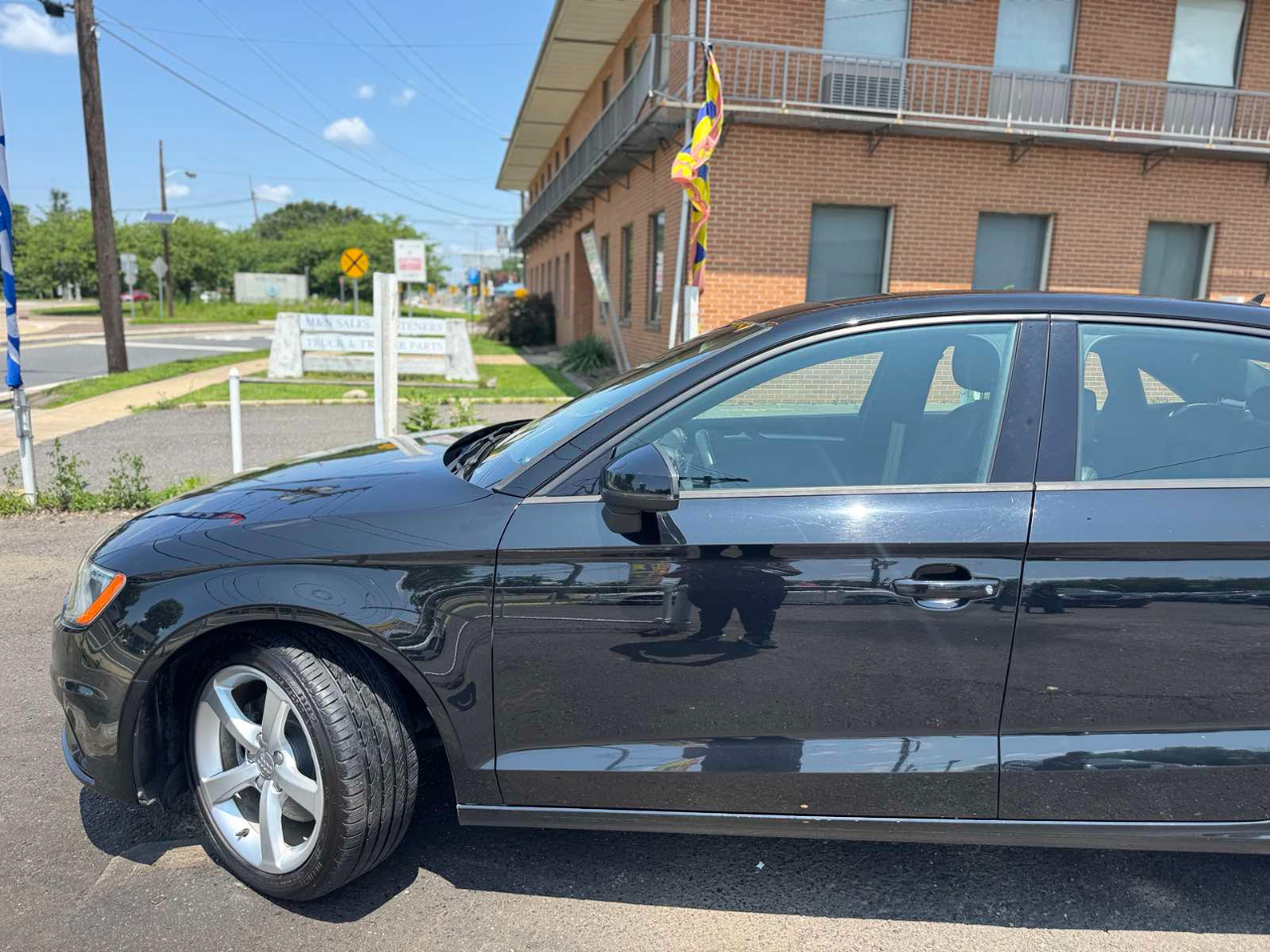 Audi A3 4dr Sdn FWD 1.8T Premium 2015