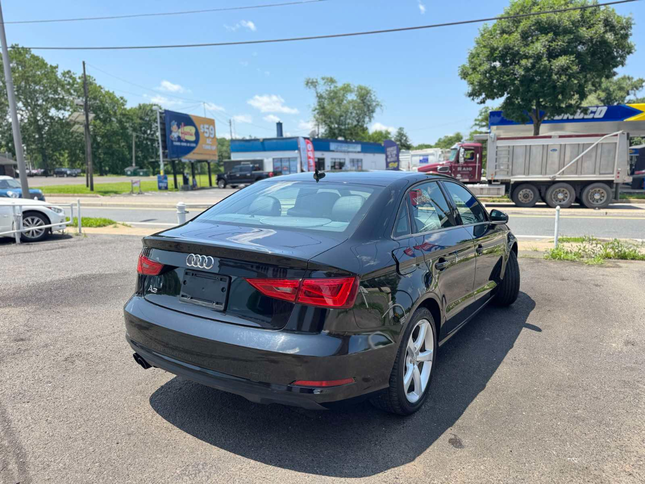 Audi A3 4dr Sdn FWD 1.8T Premium 2015