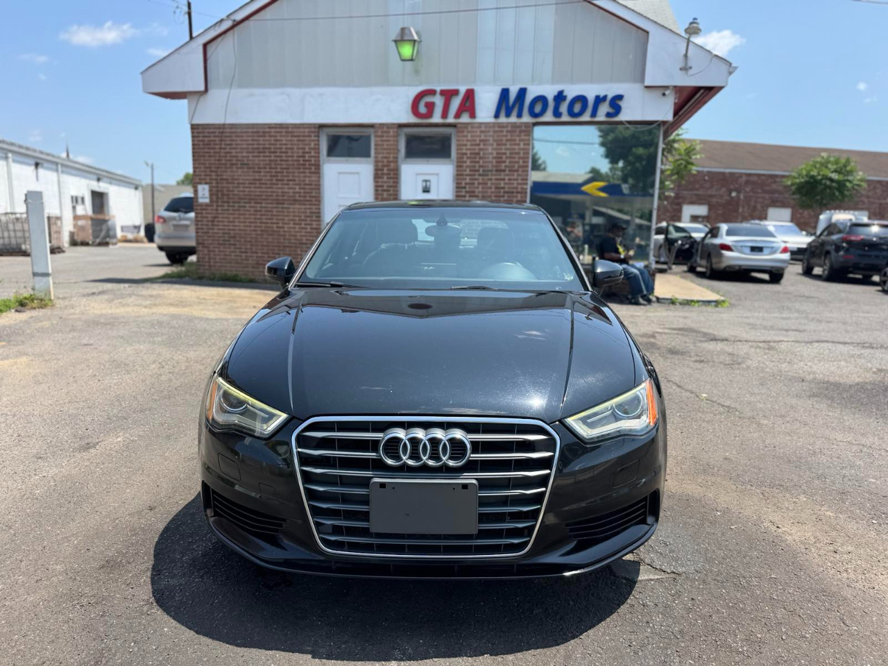 Audi A3 4dr Sdn FWD 1.8T Premium 2015