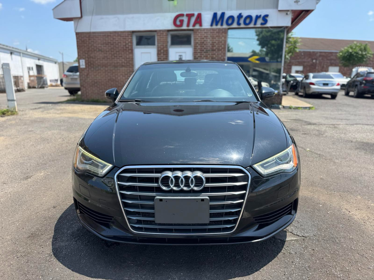 Audi A3 4dr Sdn FWD 1.8T Premium 2015