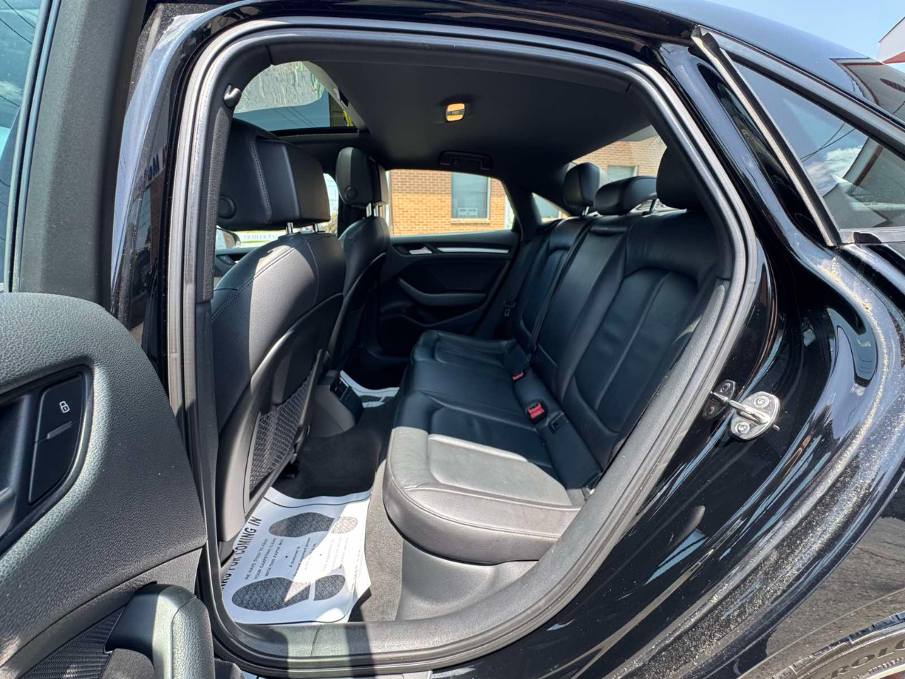 Audi A3 4dr Sdn FWD 1.8T Premium 2015