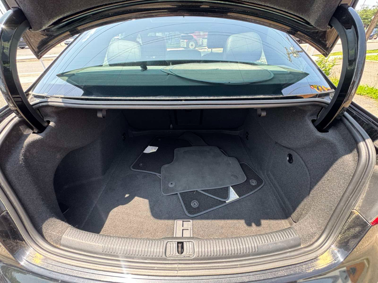 Audi A3 4dr Sdn FWD 1.8T Premium 2015