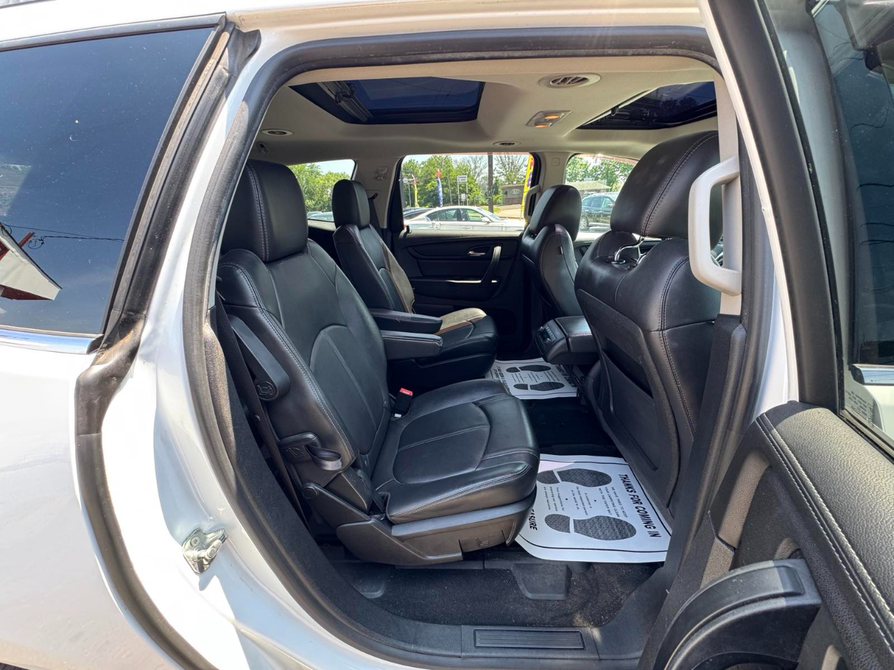 Chevrolet Traverse AWD 4dr LT w/2LT 2017