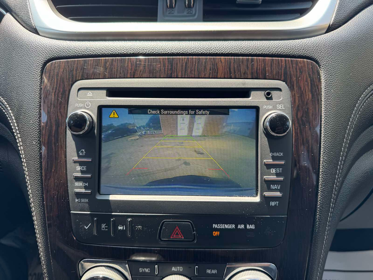 Chevrolet Traverse AWD 4dr LT w/2LT 2017