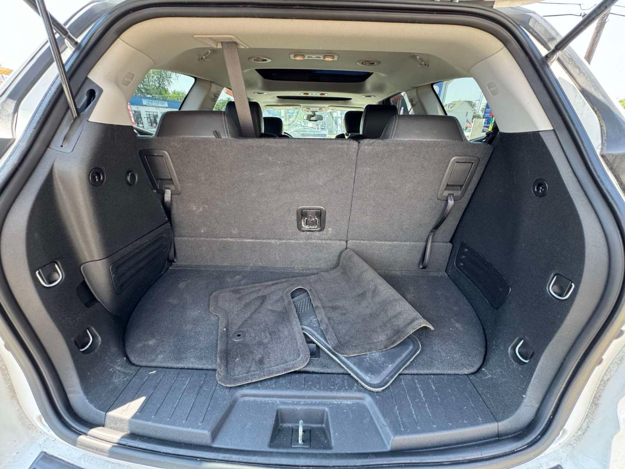 Chevrolet Traverse AWD 4dr LT w/2LT 2017