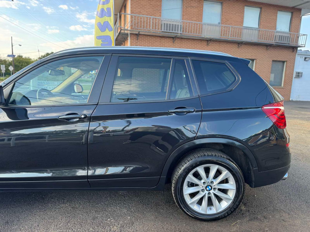 BMW X3 xDrive28i Sports Activity Vehicle 2017