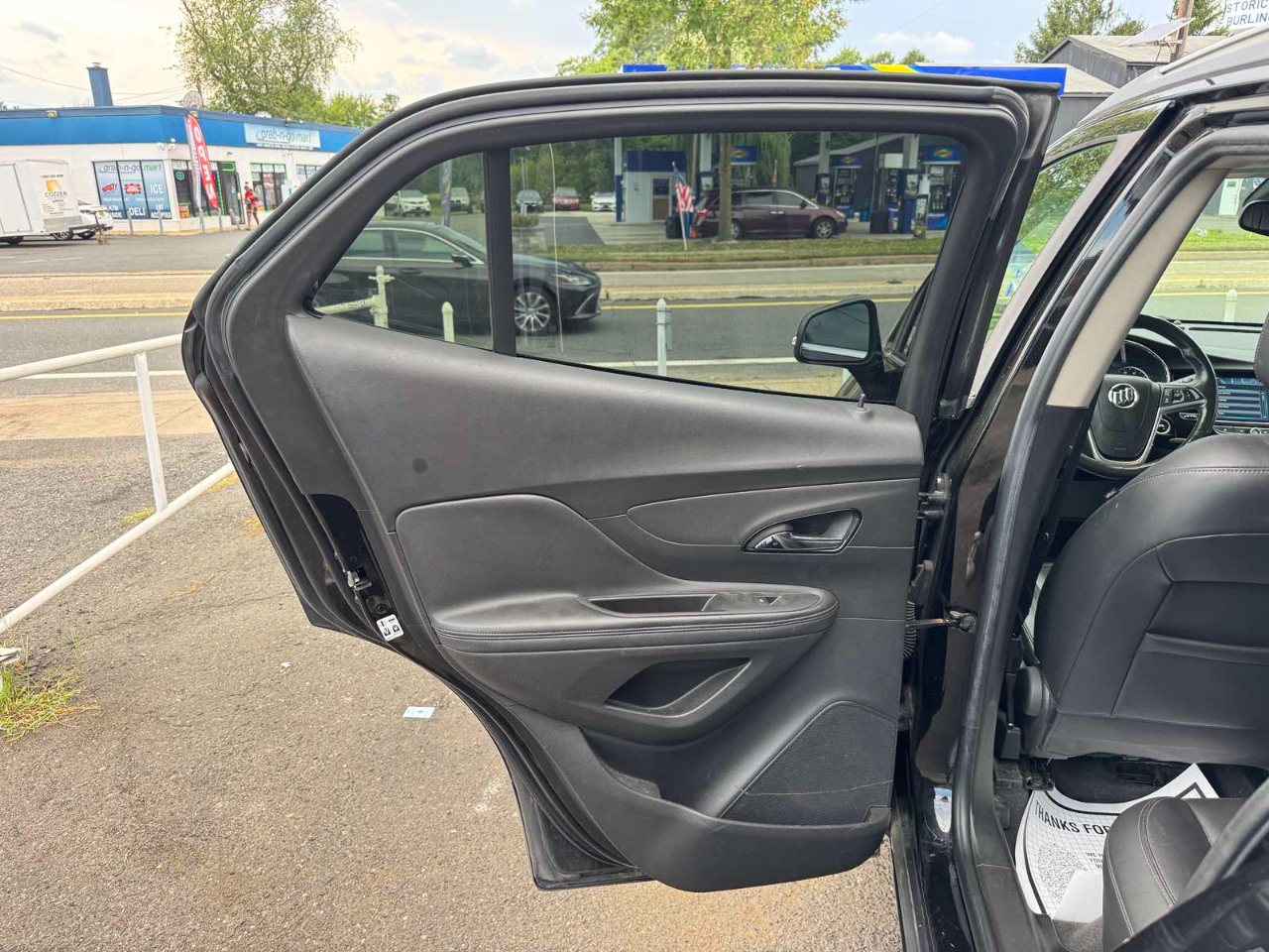 Buick Encore FWD 4dr Essence 2017