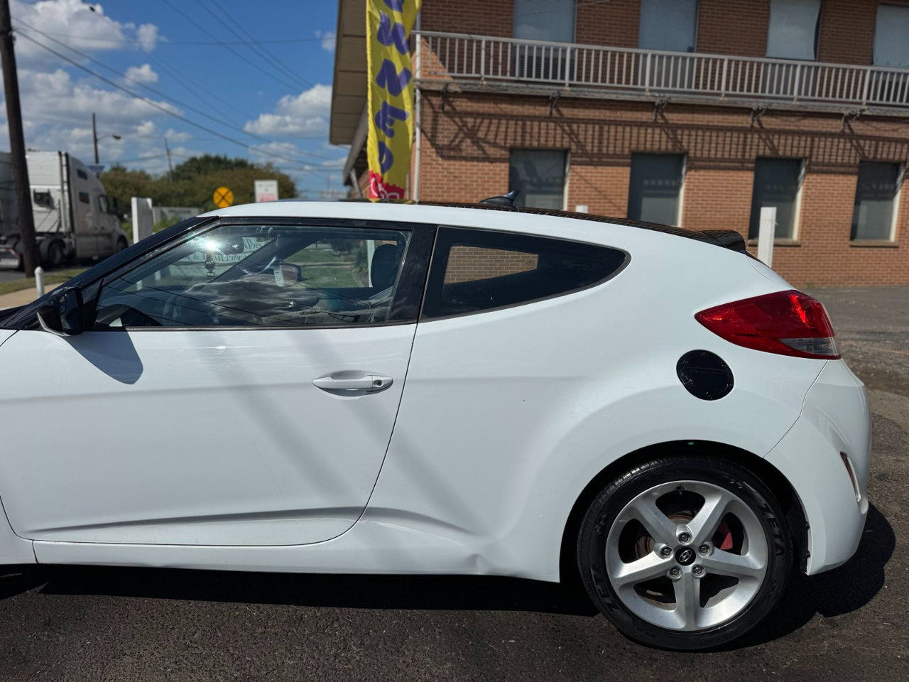 Hyundai Veloster 3dr Cpe Auto 2016