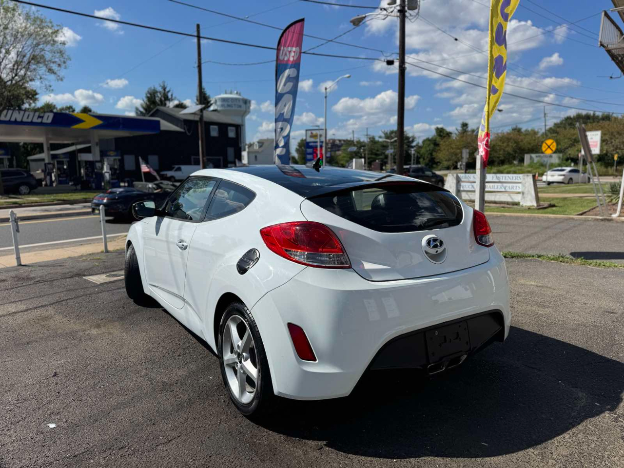 Hyundai Veloster 3dr Cpe Auto 2016