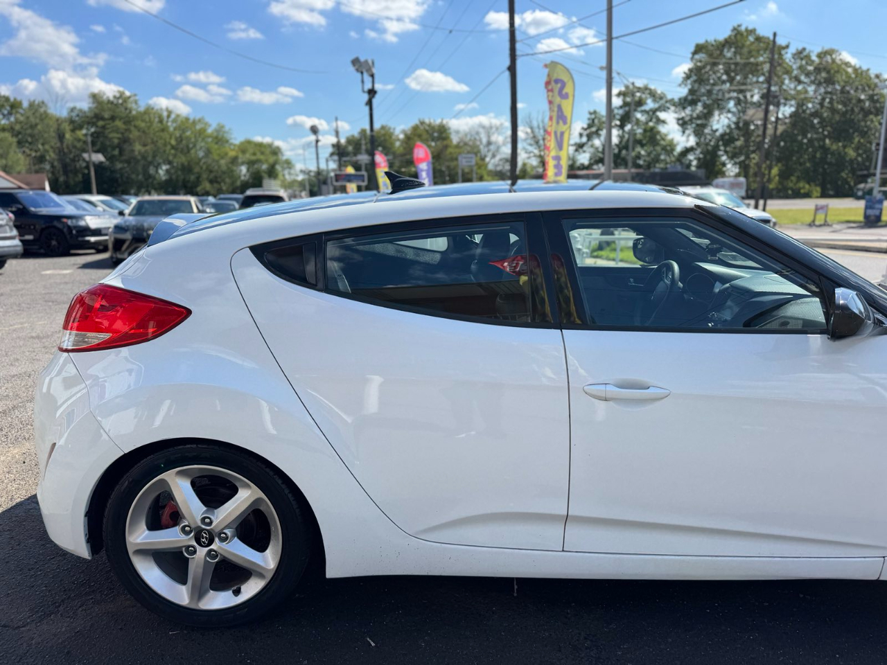 Hyundai Veloster 3dr Cpe Auto 2016