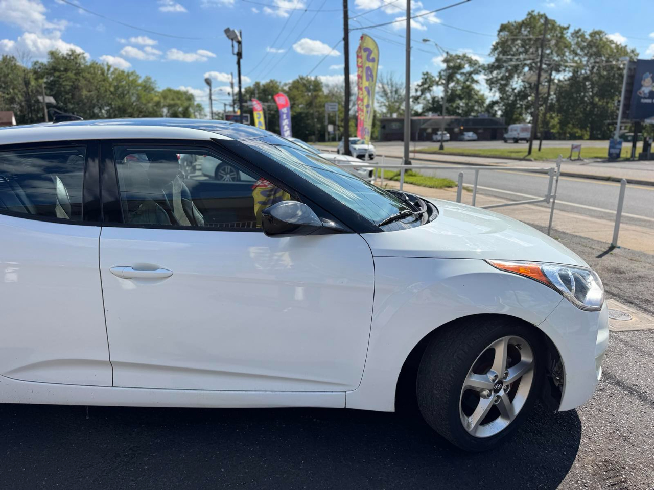 Hyundai Veloster 3dr Cpe Auto 2016