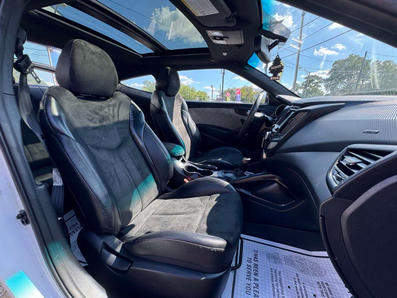 Hyundai Veloster 3dr Cpe Auto 2016