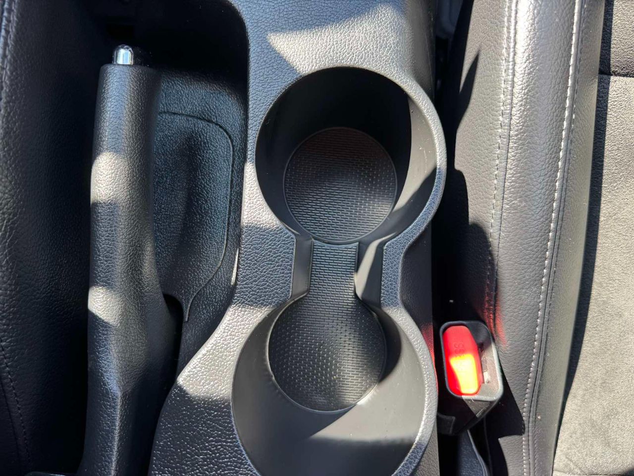 Hyundai Veloster 3dr Cpe Auto 2016