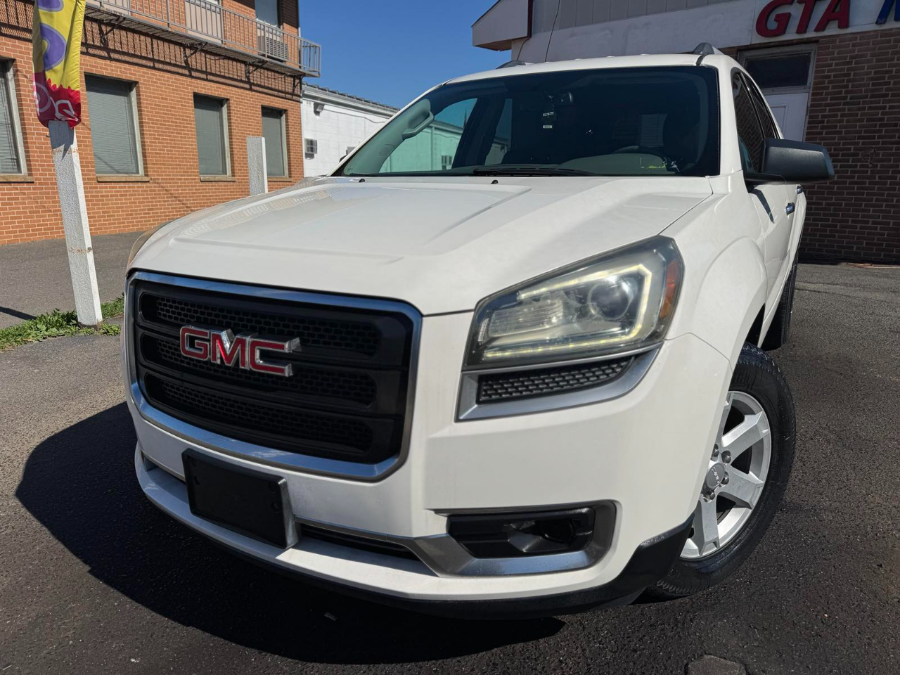GMC Acadia FWD 4dr SLE w/SLE-2 2015