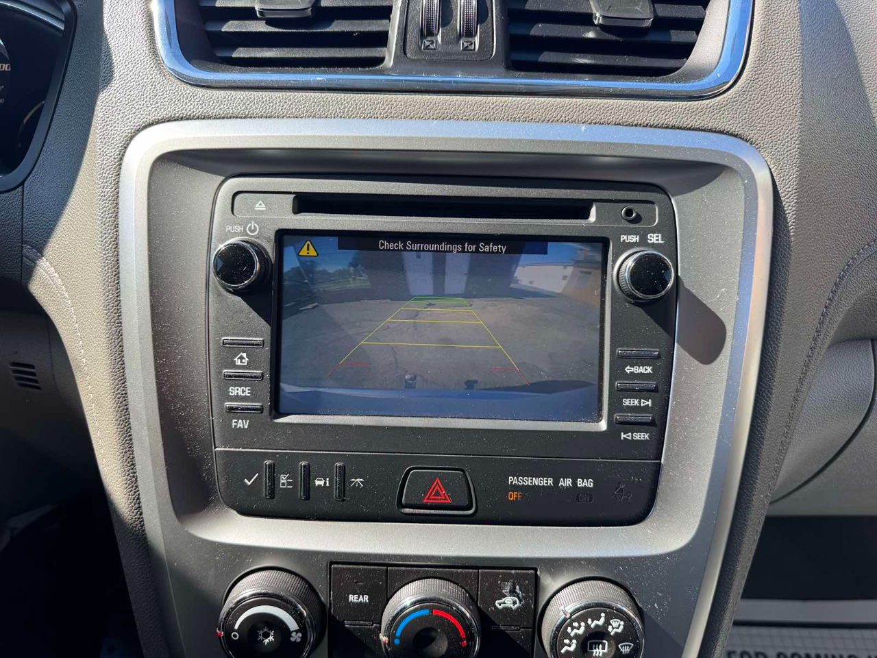 GMC Acadia FWD 4dr SLE w/SLE-2 2015