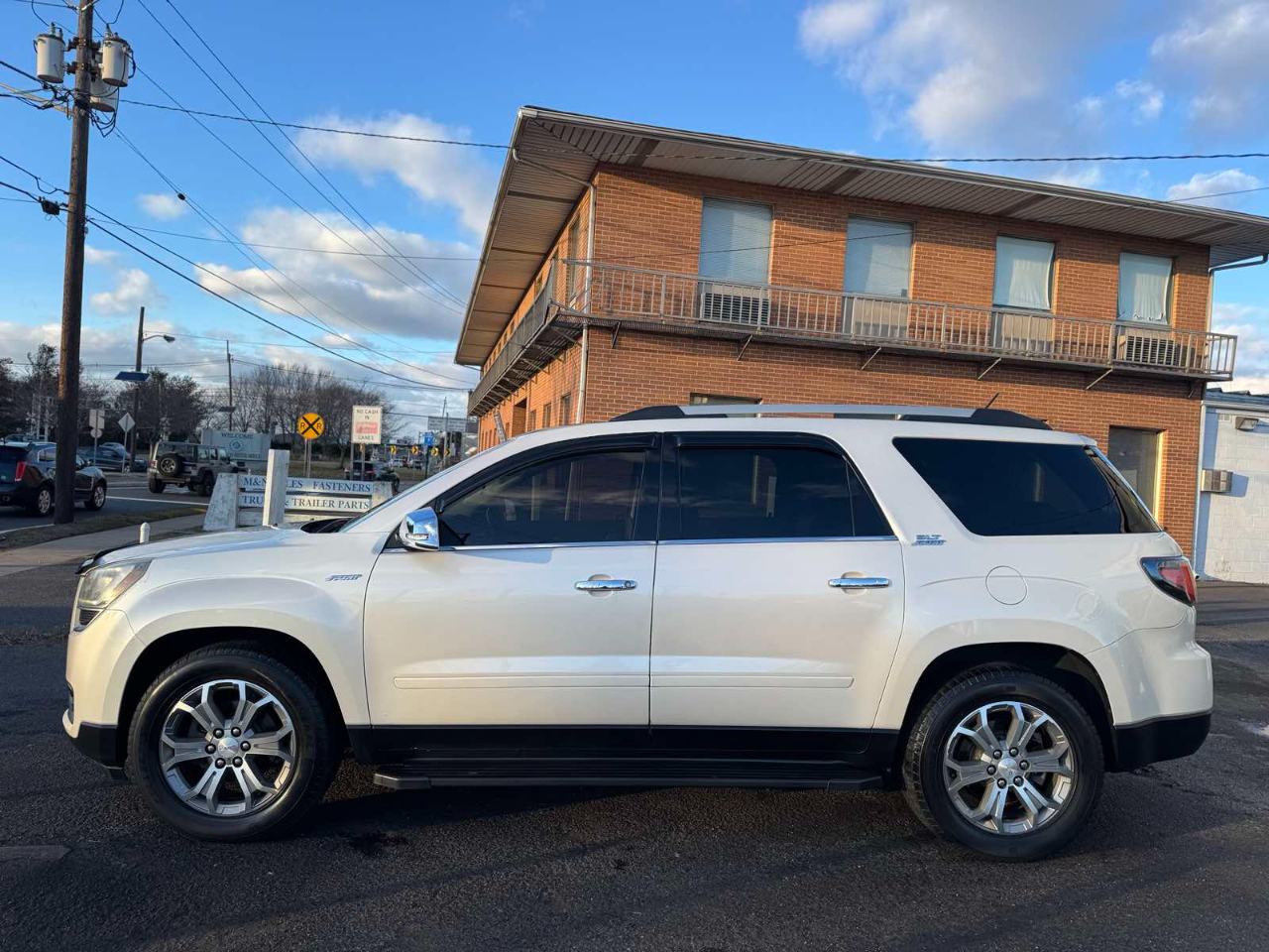 GMC Acadia AWD 4dr SLT w/SLT-1 2015