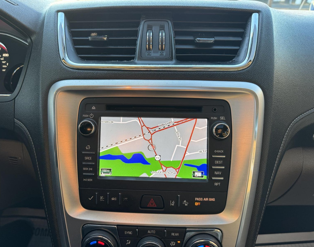 GMC Acadia AWD 4dr SLT w/SLT-1 2015