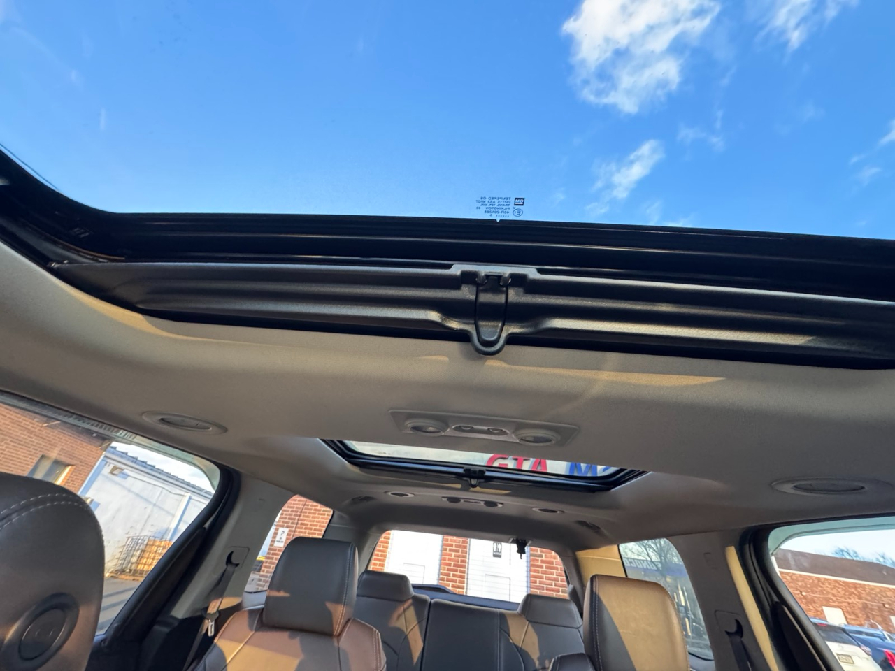 GMC Acadia AWD 4dr SLT w/SLT-1 2015