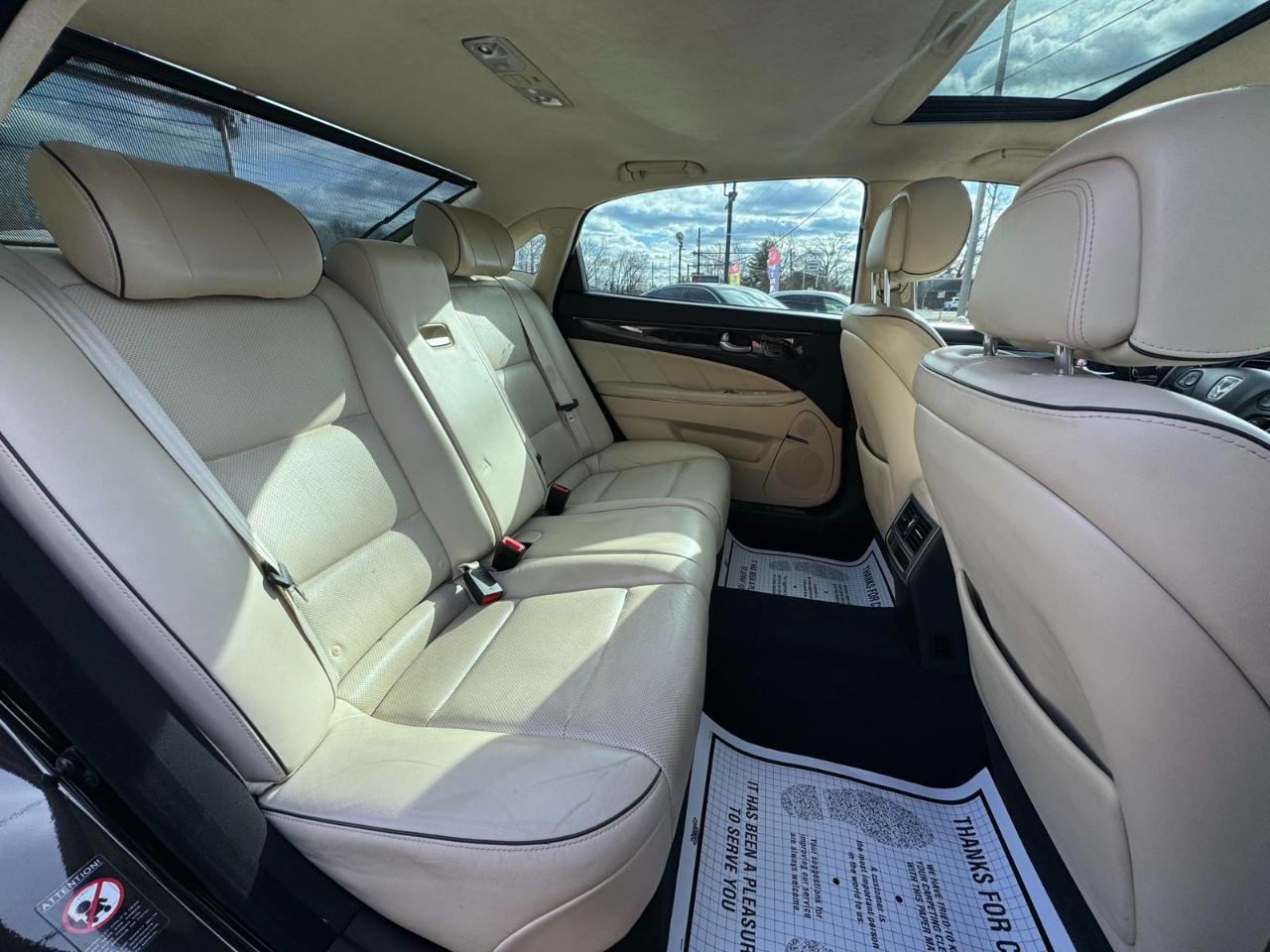 Hyundai Equus 4dr Sdn Signature 2014